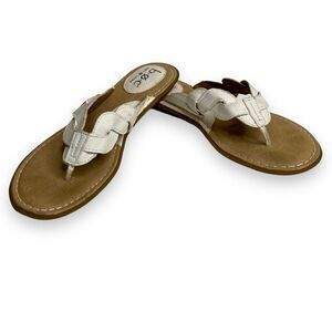 BOC Born Concepts White Faux Leather Thong Sandals Flip Flops Slides Women 9